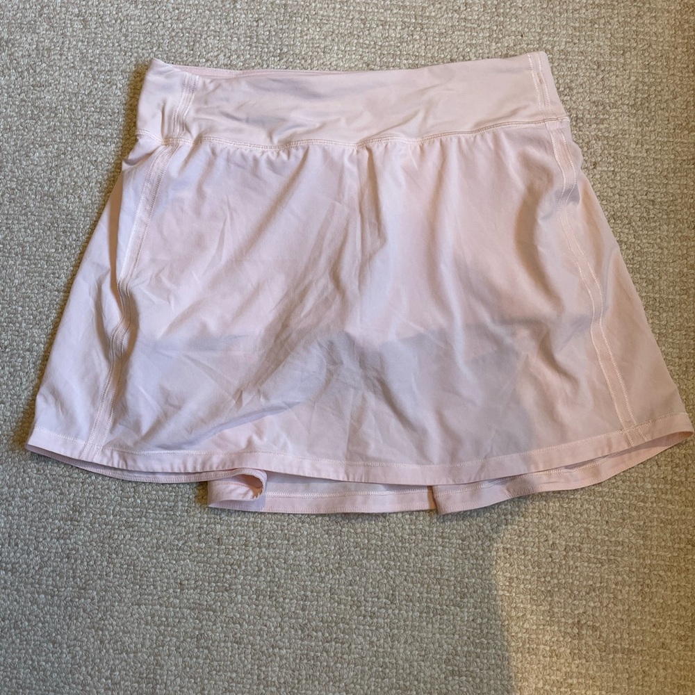Lululemon pace rival skirt